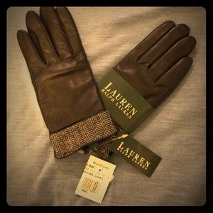 Ralph Lauren small black leather gloves